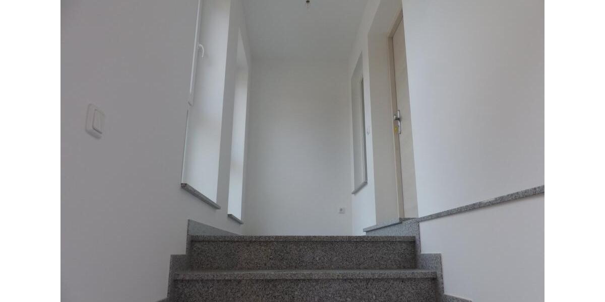 Erdgeschoßwohnung Birstein - 3 Zimmer, 86 m&sup2;, 800&euro; | Angebot:25475957