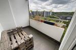 Schönes WG Zimmer mit eigenem Balkon zimmer