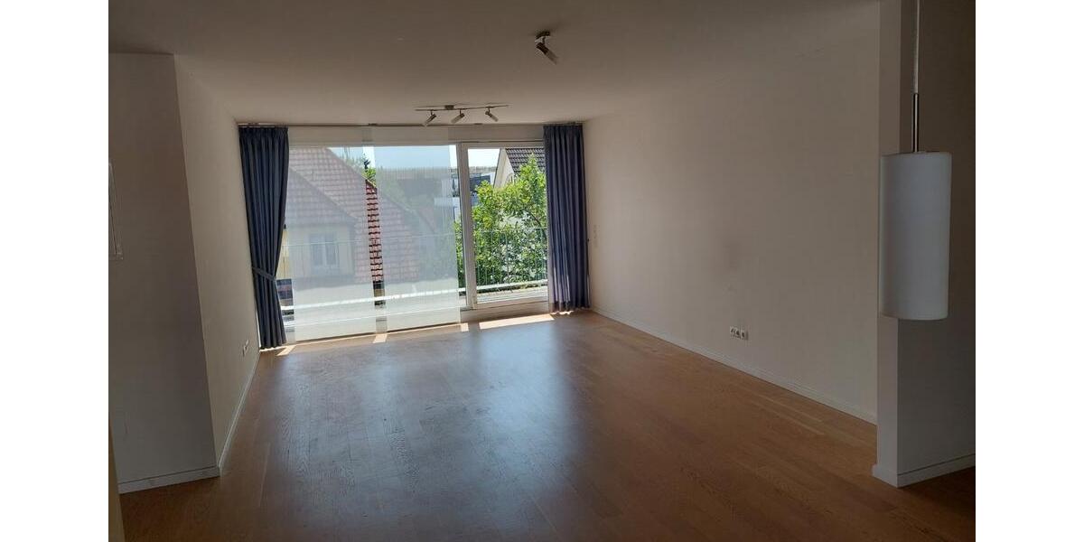 Exklusive 3-Zimmer Penthouse-Wohnung mit Dachterrasse in Singen 3 zimmer