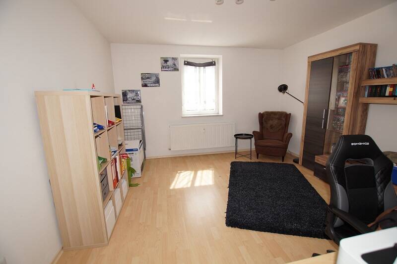 Etagenwohnung Straubing - 3 Zimmer, 85 m&sup2;, 610&euro; | Angebot:26161425