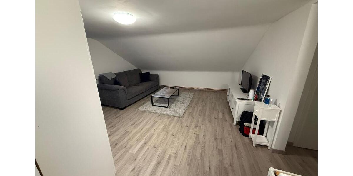 Dachgeschoßwohnung Horn-Bad Meinberg Bad Meinberg - 2 Zimmer, 40 m&sup2;, 320&euro; | Angebot:26337249