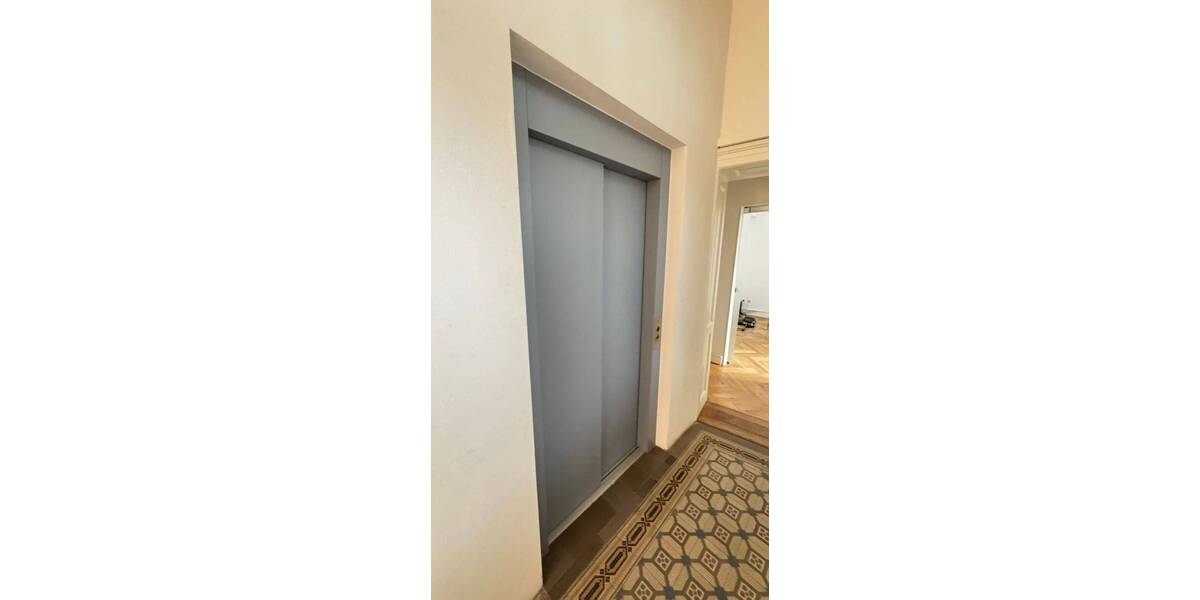 Gewerbeobjekt Baden-Baden Innenstadt - 3 Zimmer, 82 m&sup2;, 900&euro; | Angebot:26080119