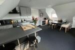Dachgeschoßwohnung Sinn - 2.5 Zimmer, 81 m&sup2;, 900&euro; | Angebot:26293238