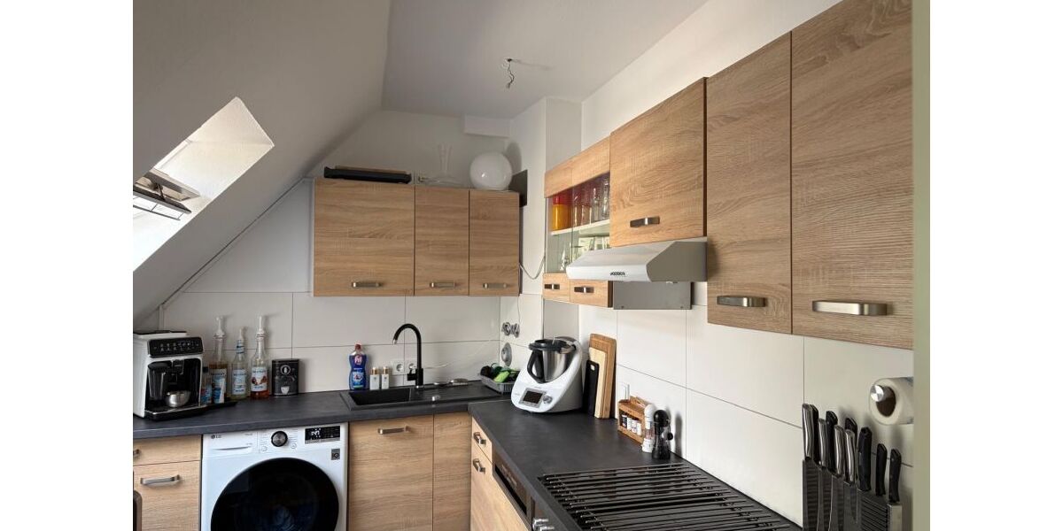 Essen-Frohnhausen 4,5 Zimmer - 120qm Maisonettewohnung mit modernem Bad - modernisiert - Penthouse - Maisonettenwohnung Essen Stadtbezirk III | Angebot:26490993