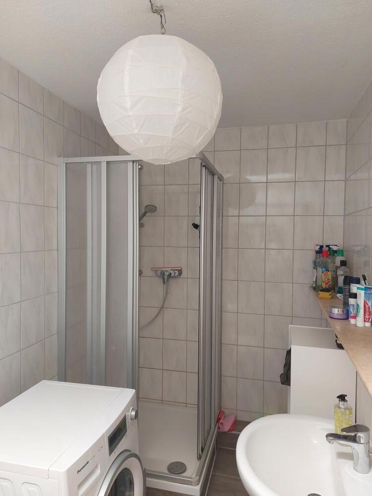 Dachatelier mit Garten für Studenten nördlich vom Damenviertel