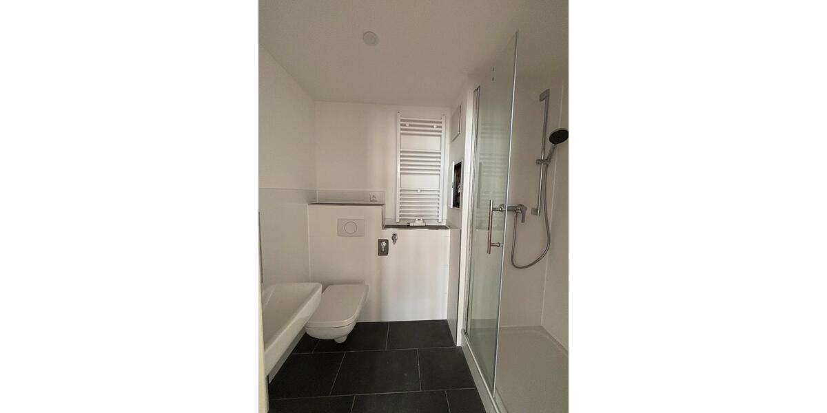 Etagenwohnung Leipzig Altwest - 1 Zimmer, 28 m&sup2;, 325&euro; | Angebot:26678301