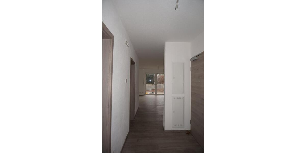 Erdgeschoßwohnung Allersberg Eismannsdorf - 2 Zimmer, 69 m&sup2;, 885&euro; | Angebot:25905389
