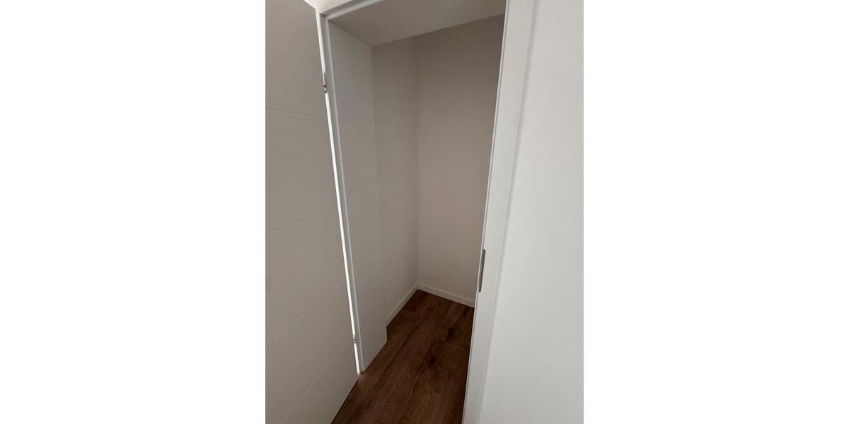 Etagenwohnung Wilhelmshaven Altengroden - 3 Zimmer, 93 m&sup2;, 850&euro; | Angebot:26665186