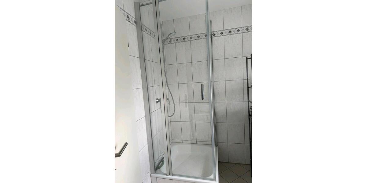 Dachwohnung komplett NEU 2.5 zimmer