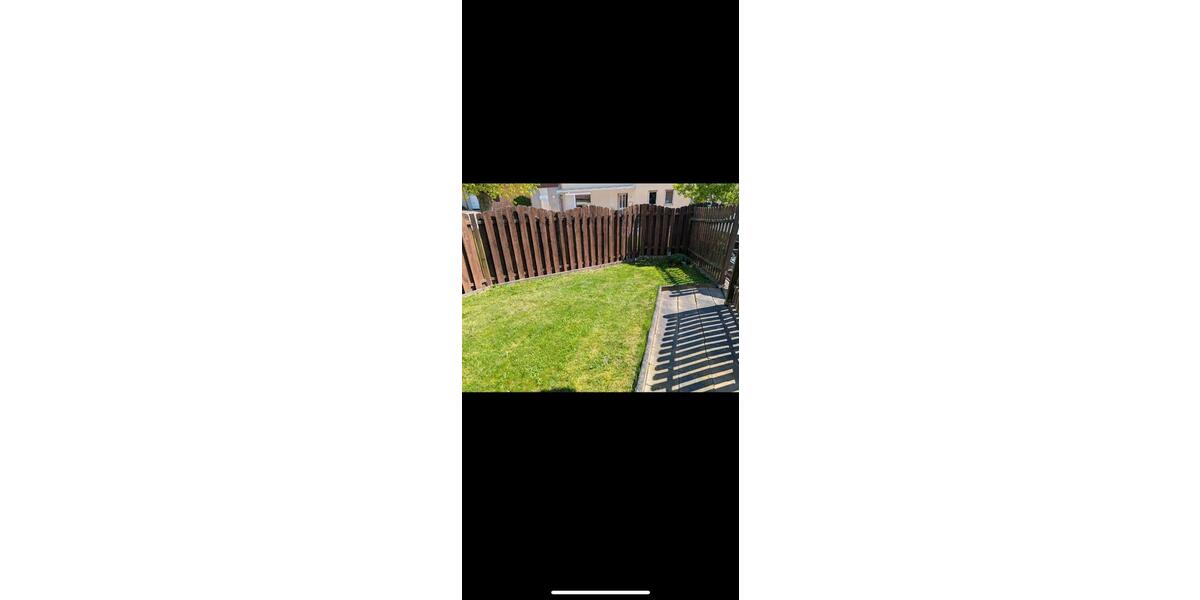 Großzügiges Haus, ruhiges Mitwohnen Zur Untermiete. 3 zimmer