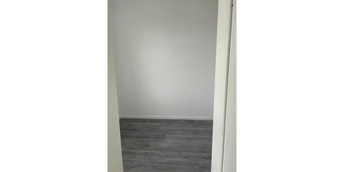 Wohnung sofort zu vermieten 4 zimmer