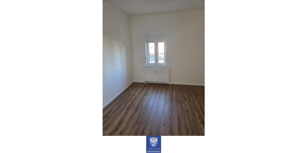 Etagenwohnung Großräschen - 4 Zimmer, 90 m&sup2;, 998&euro; | Angebot:23254056