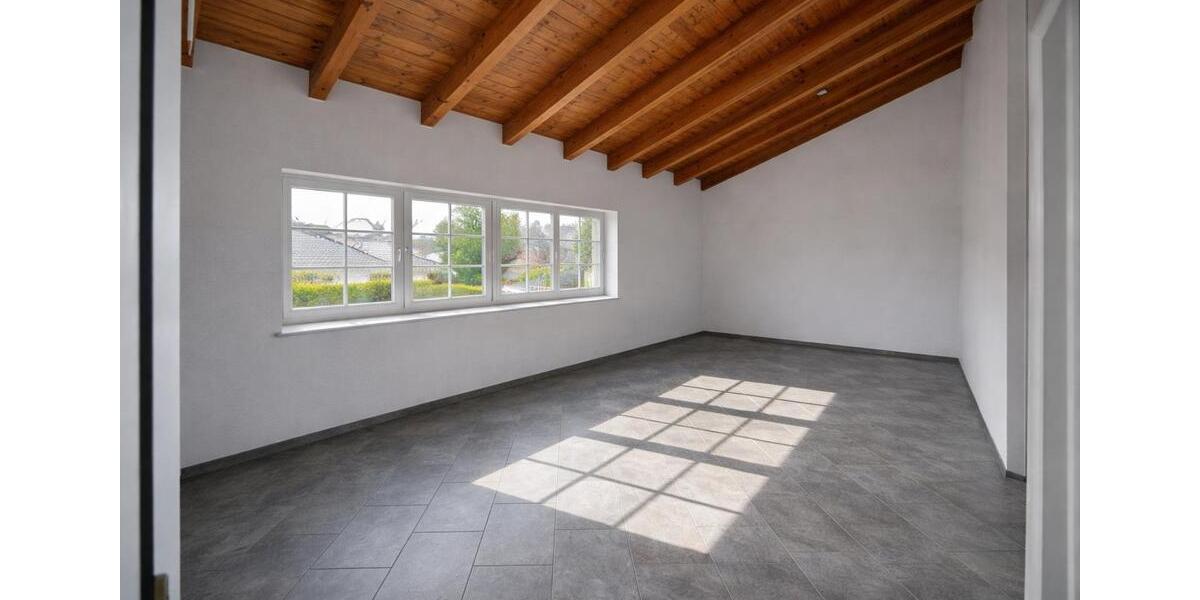 Etagenwohnung Großbeeren - 4 Zimmer, 155 m&sup2;, 2.190&euro; | Angebot:25980901