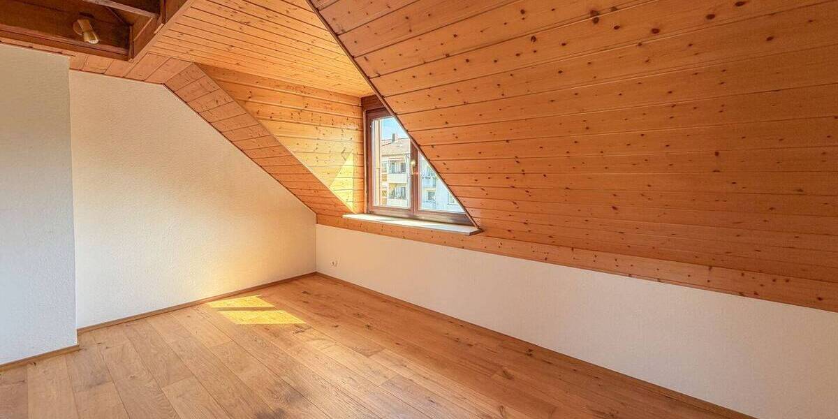 Einfamilienhaus Mannheim Neckarau - 6 Zimmer, 176 m&sup2;, 1.900&euro; | Angebot:26203550