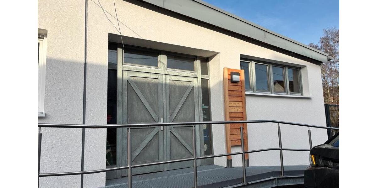 Außergewöhnliche Wohnung, barrierefrei,zu vermieten, vollmöbliert 2 zimmer