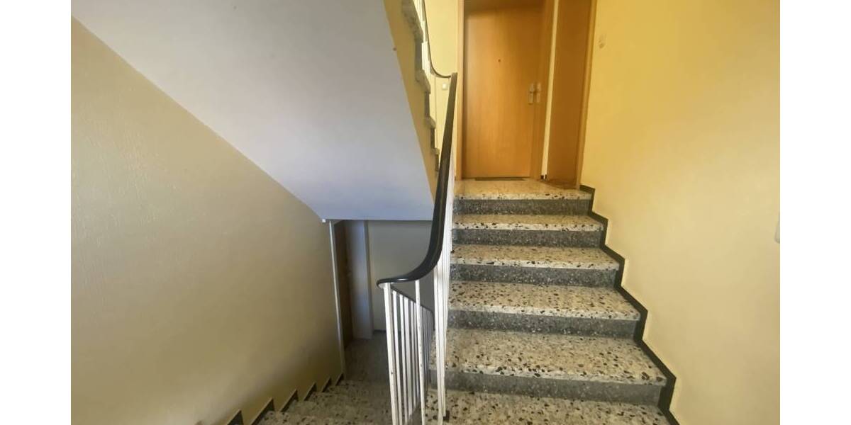 Etagenwohnung Ahrensbök - 3 Zimmer, 42 m&sup2;, 410&euro; | Angebot:26161815