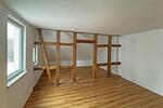 Dachgeschoßwohnung Stockheim - 3 Zimmer, 110 m&sup2;, 770&euro; | Angebot:24832007