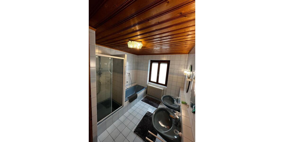 Wohnen auf Zeit Albstadt Gemarkung Onstmettingen - 3 Zimmer, 70 m&sup2;, 395&euro; | Angebot:25937050