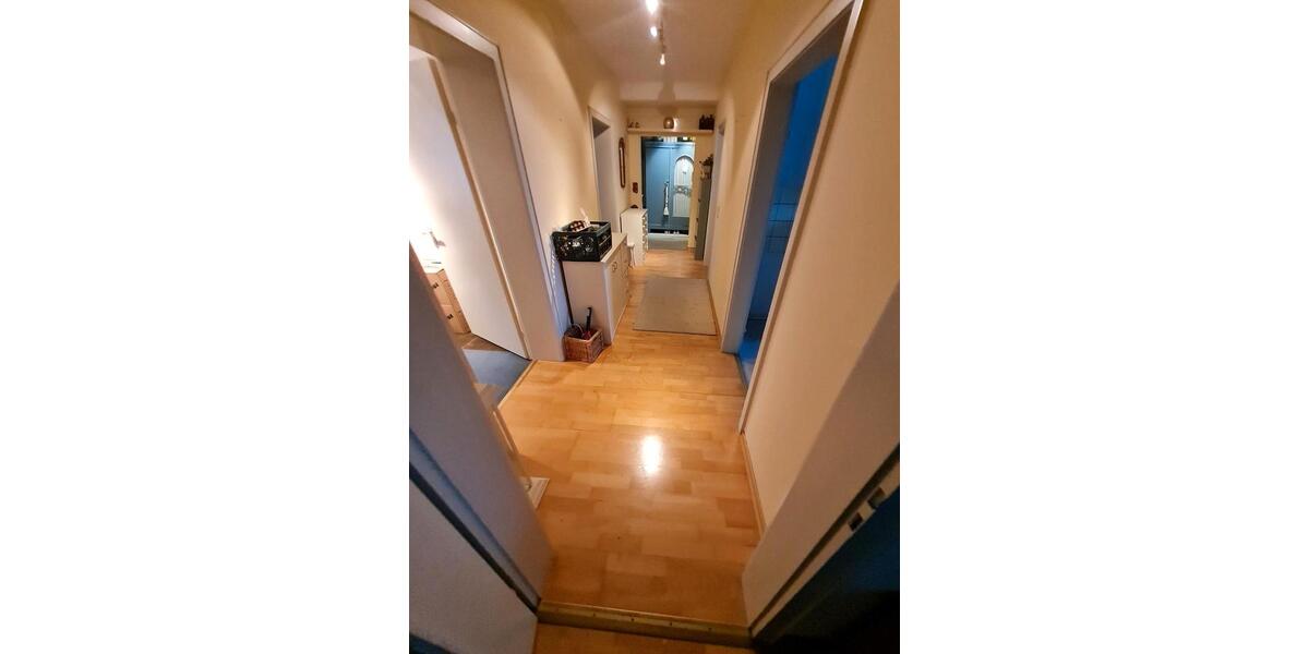 Etagenwohnung Bremen Blumenthal - 4 Zimmer, 95 m&sup2;, 1.200&euro; | Angebot:24805164