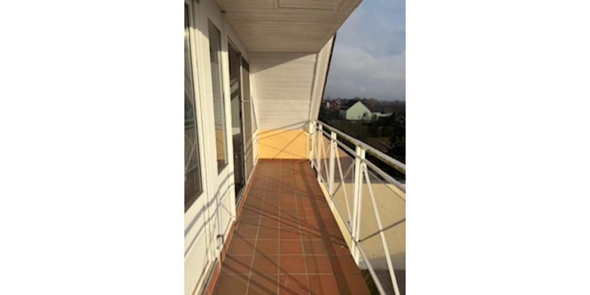 Dachgeschoßwohnung Eisenhüttenstadt - 2 Zimmer, 50 m&sup2;, 489&euro; | Angebot:25843648