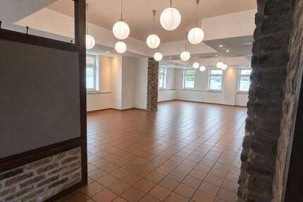 Gewerbeobjekt Bergheim Glessen - 2.050&euro; | Angebot:27250921