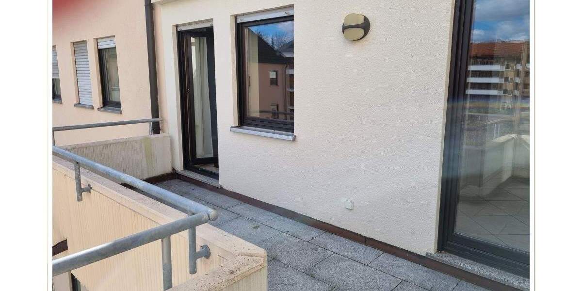 Etagenwohnung Erlangen Erlangen-Süd - 3 Zimmer, 98 m&sup2;, 1.250&euro; | Angebot:25798661