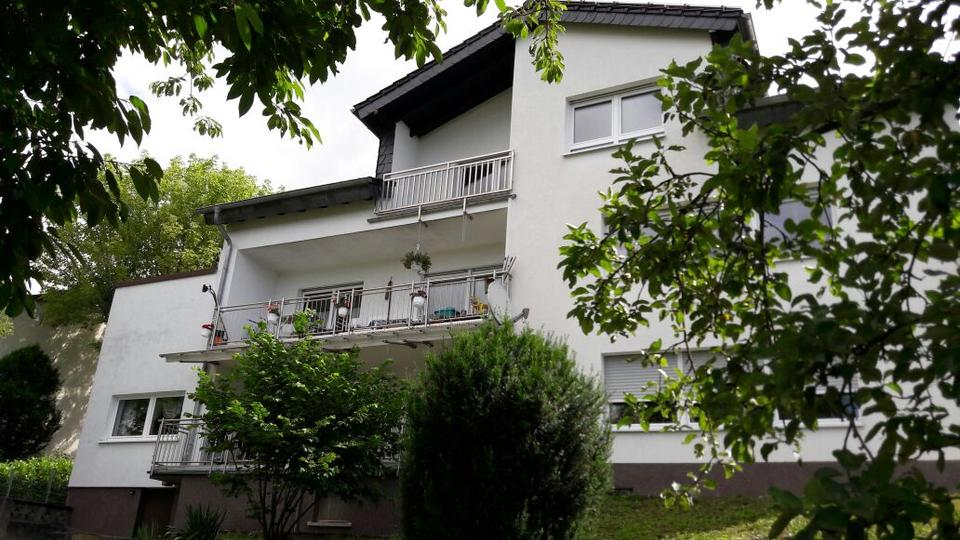Erdgeschoßwohnung Runkel - 4 Zimmer, 130 m&sup2;, 1.180&euro; | Angebot:26495101