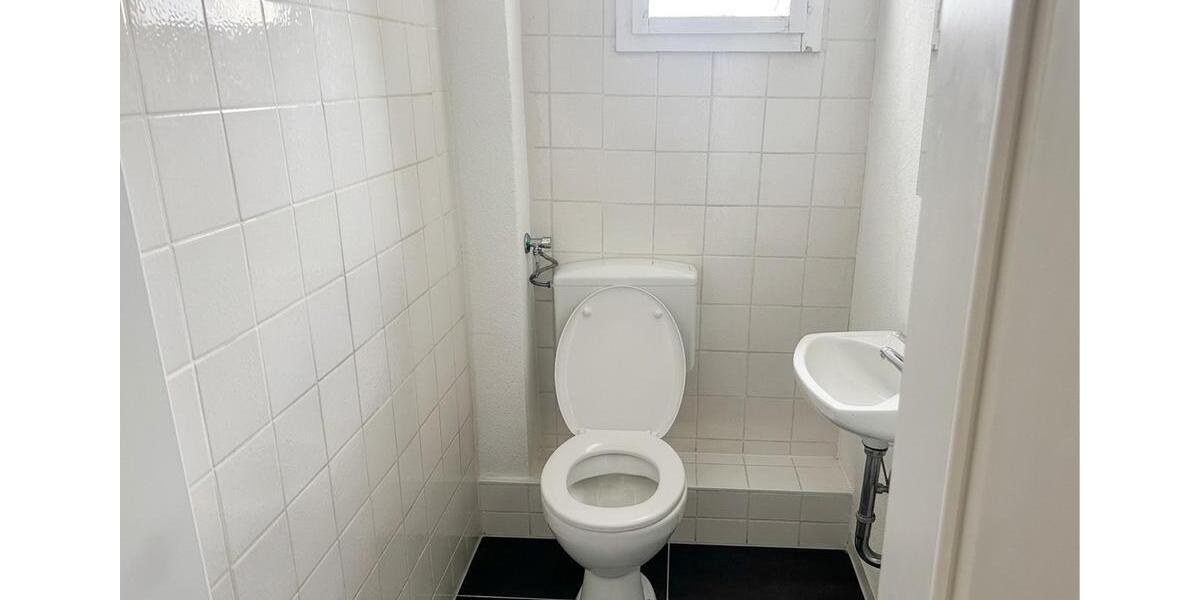 Dachgeschoßwohnung Alsfeld - 5 Zimmer, 75 m&sup2;, 900&euro; | Angebot:25960494