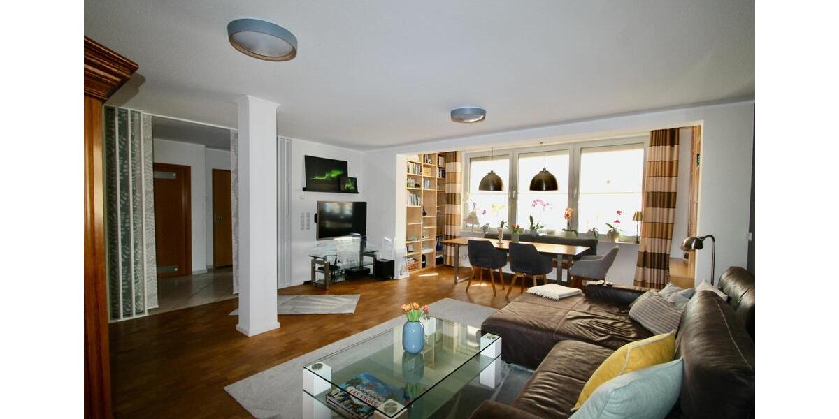 Maisonettenwohnung Hofheim am Taunus - 3 Zimmer, 130 m&sup2;, 1.625&euro; | Angebot:25973724