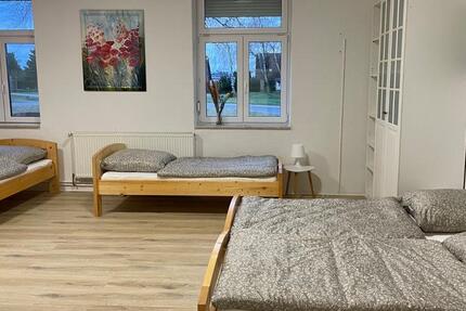 Wohnen auf Zeit Blankensee - 3 Zimmer, 110 m&sup2;, 25&euro; | Angebot:26114866