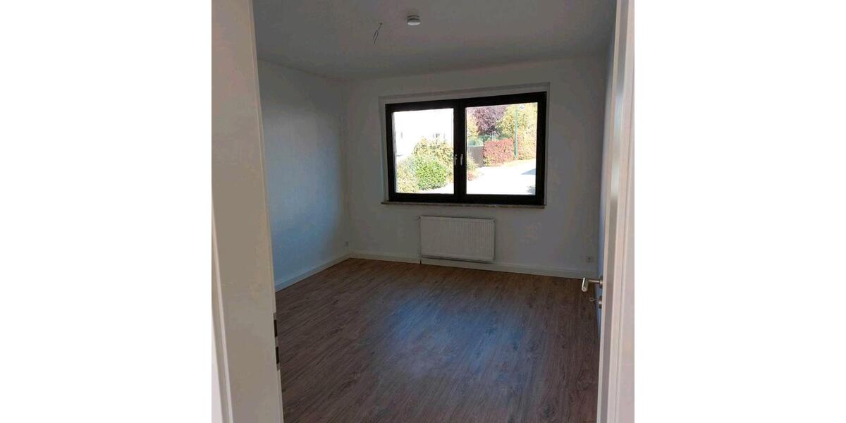 Erdgeschoßwohnung Bleicherode - 4 Zimmer, 86 m&sup2;, 605&euro; | Angebot:26022747