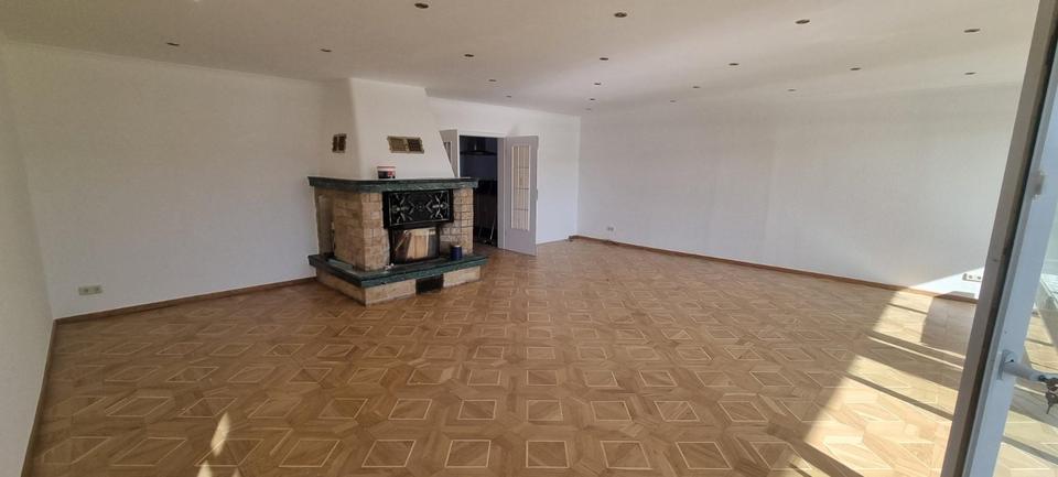 Etagenwohnung Rheinsberg - 3 Zimmer, 160 m&sup2;, 1.100&euro; | Angebot:25366267