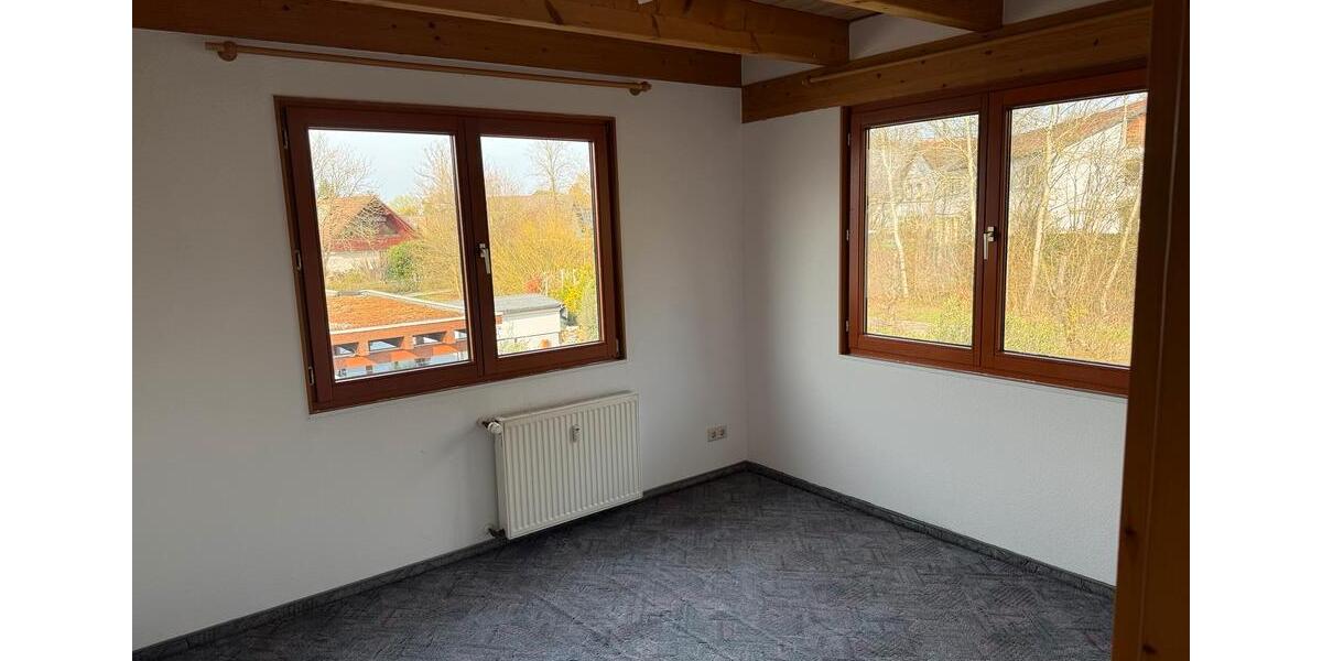 Wohnen auf Zeit Meckenheim - 7 Zimmer, 15 m&sup2;, 600&euro; | Angebot:25864034