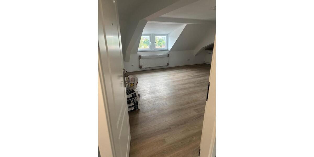 Zu Vermieten 2 ZKB 2 zimmer