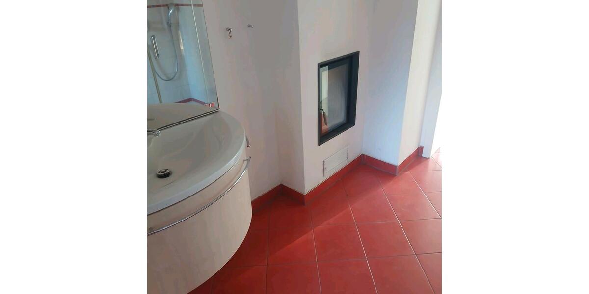 Etagenwohnung Calvörde Wegenstedt - 7 Zimmer, 210 m&sup2;, 950&euro; | Angebot:25297798