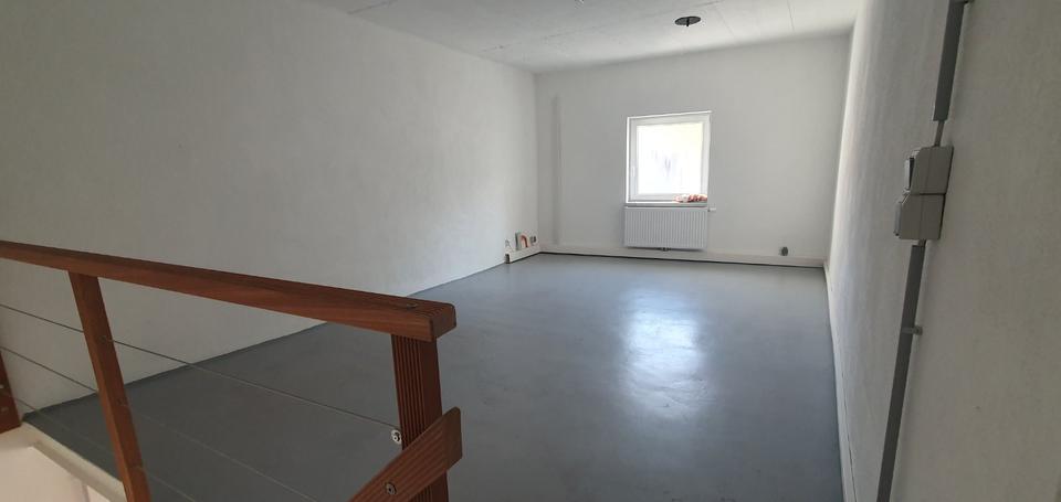 Einfamilienhaus Zweibrücken - 4 Zimmer, 150 m&sup2;, 1.300&euro; | Angebot:24490278