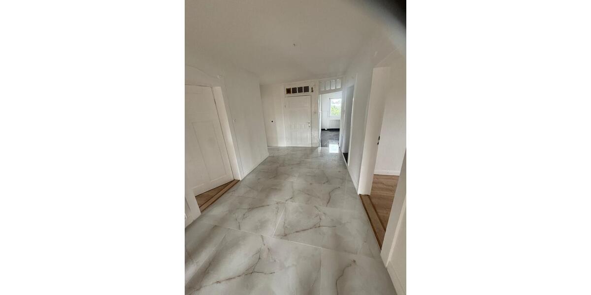 Dachgeschoßwohnung Lauterbach (Hessen) - 5 Zimmer, 98 m&sup2;, 900&euro; | Angebot:24953088