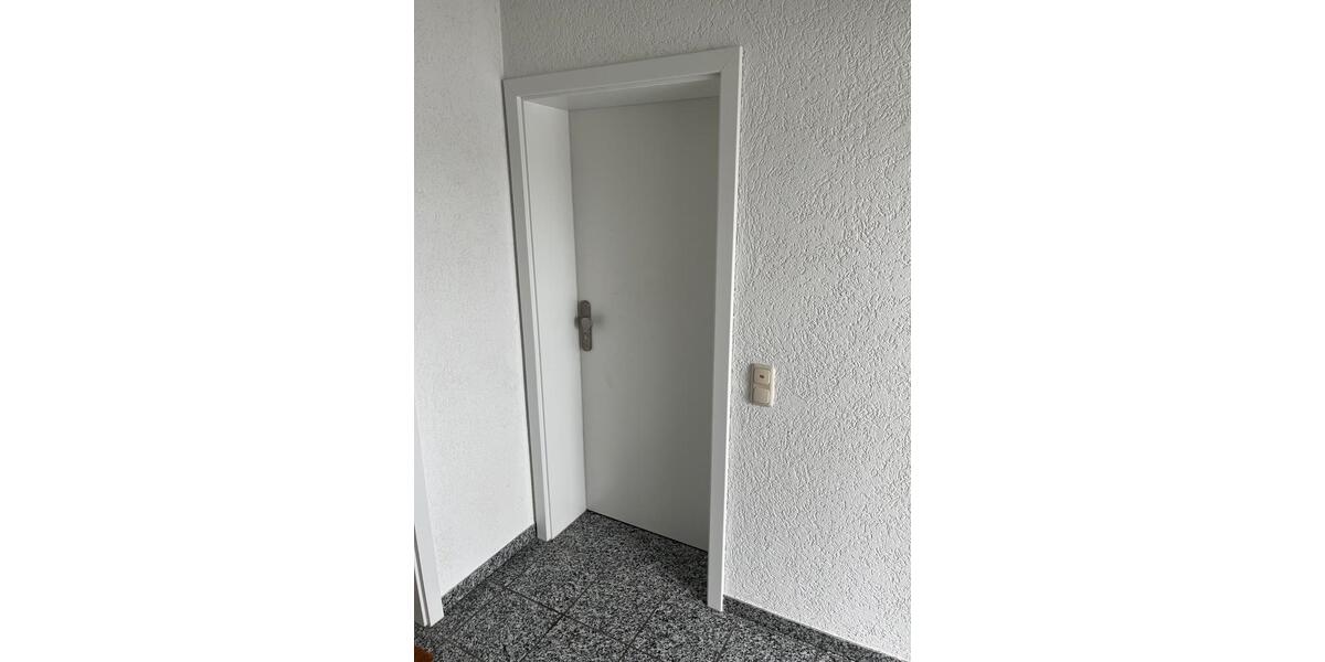 Dachgeschoßwohnung Mücke - 4 Zimmer, 75 m&sup2;, 800&euro; | Angebot:25656942