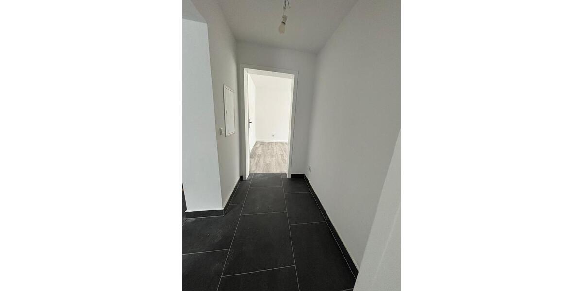 Dachgeschoßwohnung Vlotho - 3 Zimmer, 80 m&sup2;, 700&euro; | Angebot:26651753