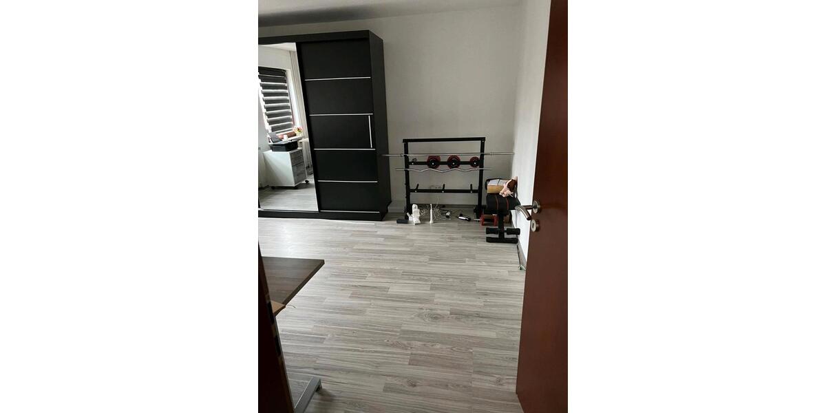 Erdgeschoßwohnung Aerzen - 3 Zimmer, 127 m&sup2;, 850&euro; | Angebot:25080269
