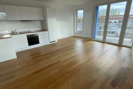 Wohnung zum Mieten in Erlangen 1.199,16 € 82.13 m² 3 zimmer