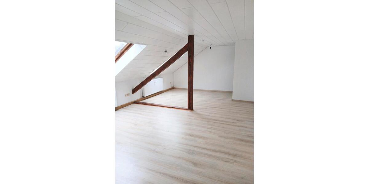 Dachgeschoßwohnung Duderstadt - 3 Zimmer, 60 m&sup2;, 450&euro; | Angebot:25542275