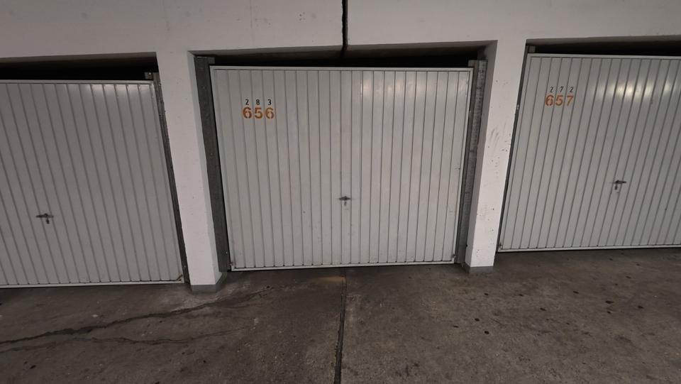 ++TOP neue 3 ZKB++Balkon++neue Einbauküche++TG Stellplatz++Parket 3 zimmer