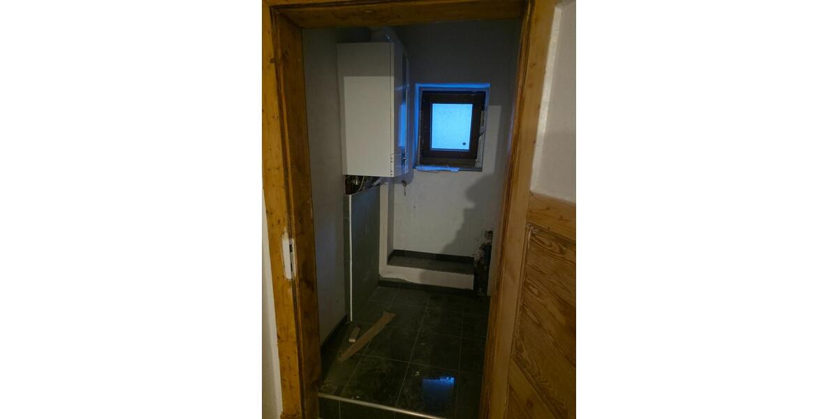 Etagenwohnung Bochum Altenbochum - 4 Zimmer, 90 m&sup2;, 750&euro; | Angebot:25079940