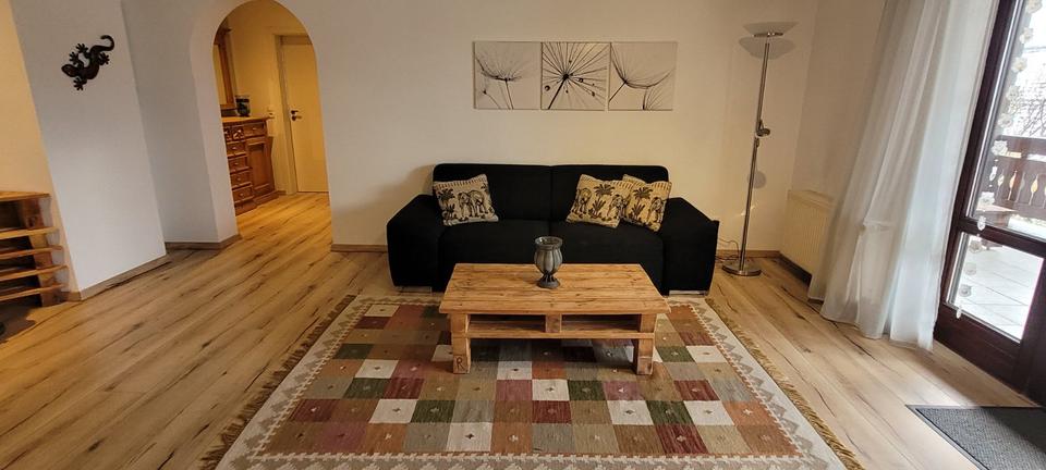 Wohnen auf Zeit Engelskirchen - 2 Zimmer, 70 m&sup2;, 1.020&euro; | Angebot:24470514