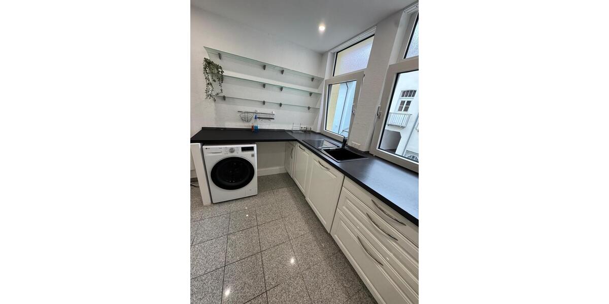 Wohnen auf Zeit Kaiserslautern Betzenberg - 1 Zimmer, 32 m&sup2;, 340&euro; | Angebot:26312684