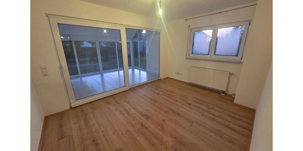 Einfamilienhaus Kettershausen - 11 Zimmer, 132 m&sup2;, 1.400&euro; | Angebot:24898724