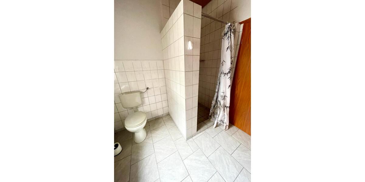 Erdgeschoßwohnung Bernburg (Saale) - 1.5 Zimmer, 39 m&sup2;, 220&euro; | Angebot:26497658