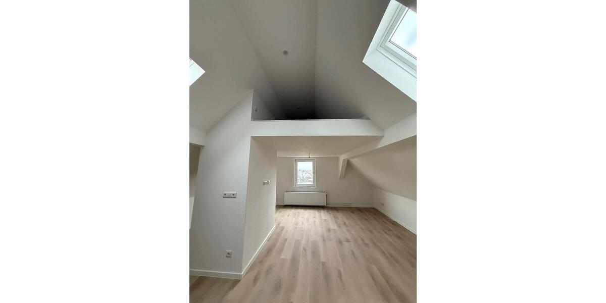 Dachgeschoßwohnung Osterode am Harz - 2 Zimmer, 70 m&sup2;, 445&euro; | Angebot:24445057