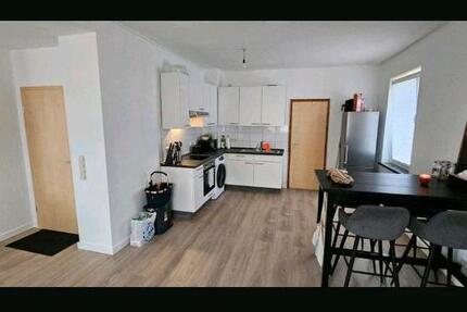 Wohnung Neumünster - 1 Zimmer, 55 m&sup2;, 690&euro; | Angebot:23884894